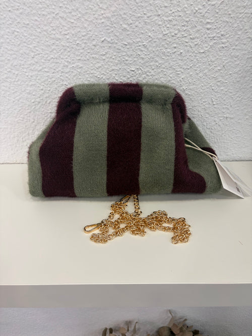 Bolso Clutch Verde y Berenjena con cadena dorada