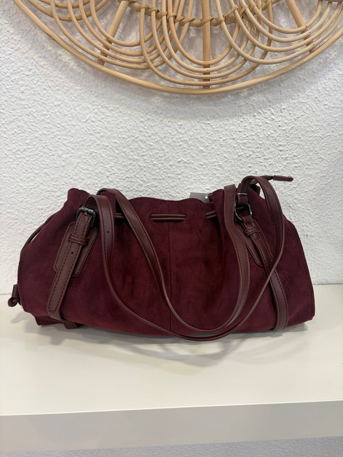 Bolso burdeos ante