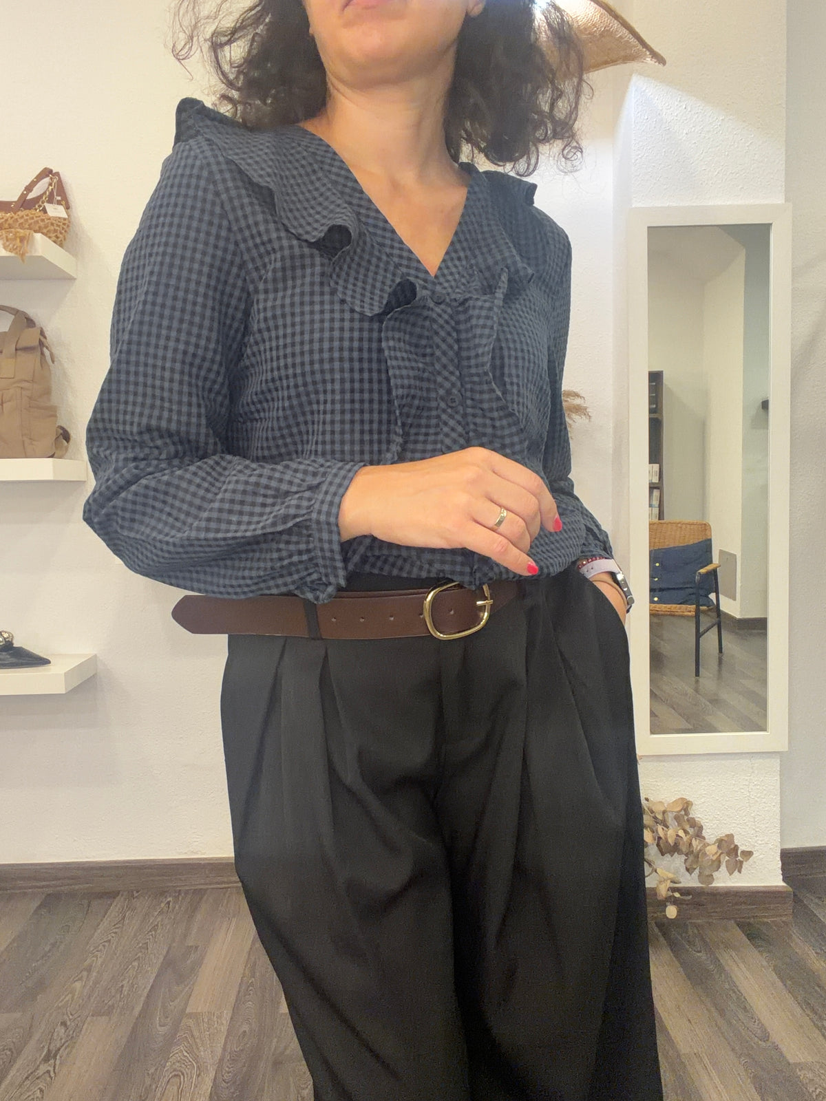 Camisa Cuadros Vichy con Volantes - Azul y Negro