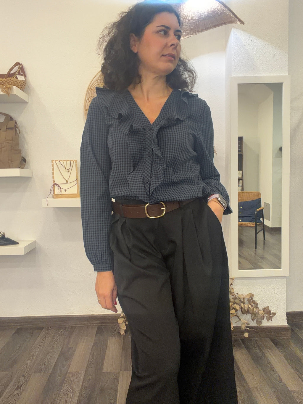 Camisa Cuadros Vichy con Volantes - Azul y Negro