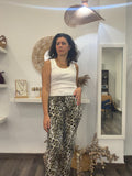 Pantalón print animal leopardo